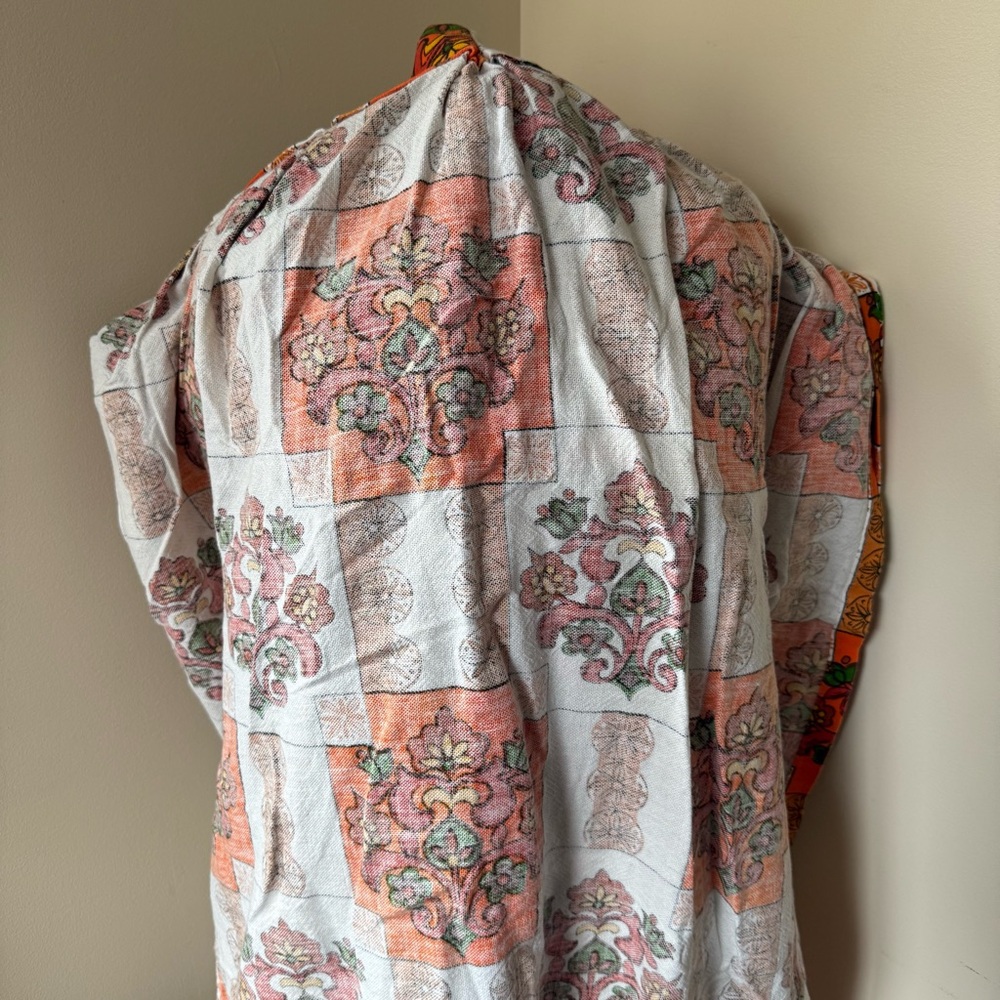 Insanely Gorgeous Mid Century Curtain Panel - Picture 7 of 7